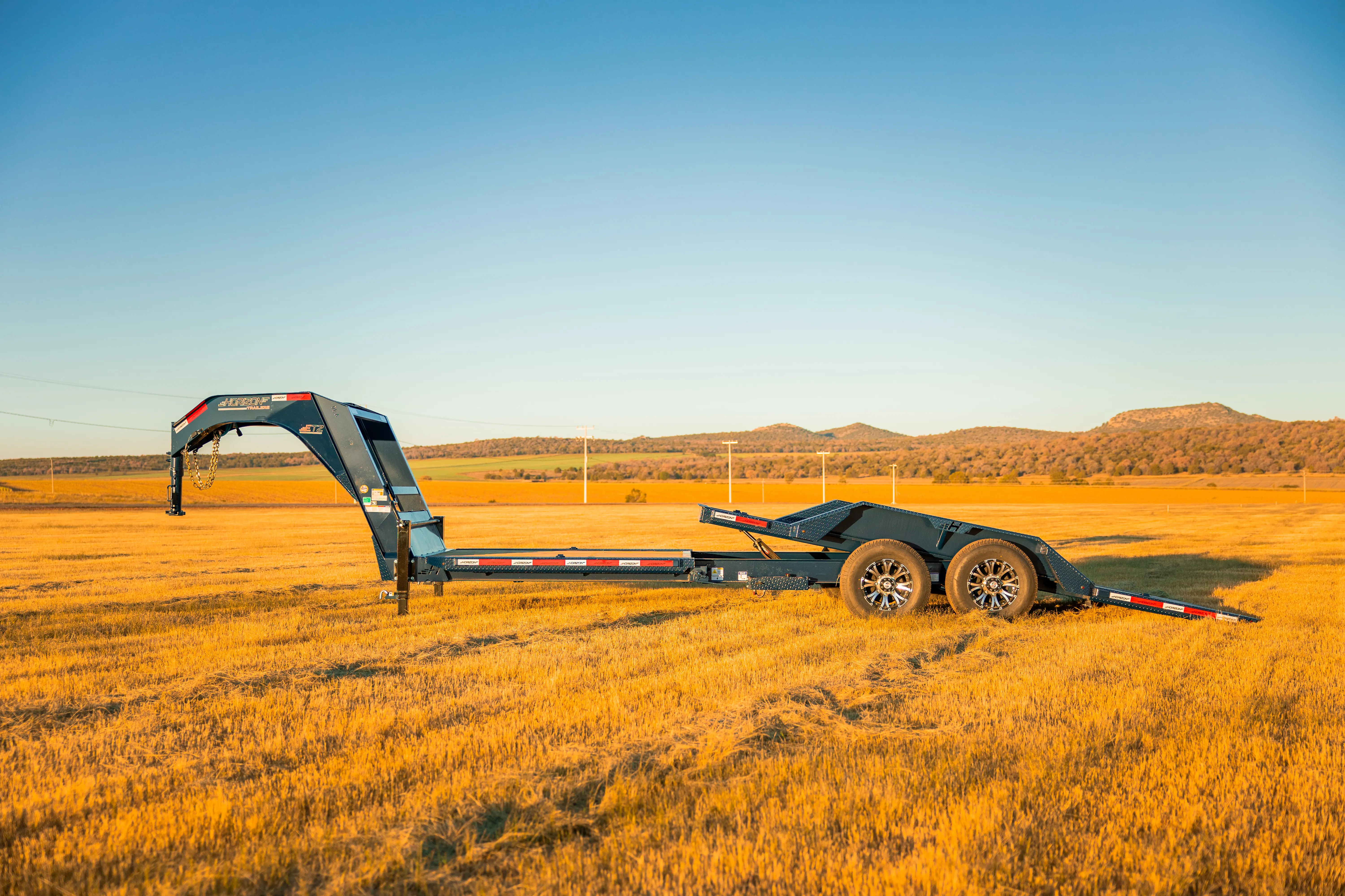 horizon trailers img